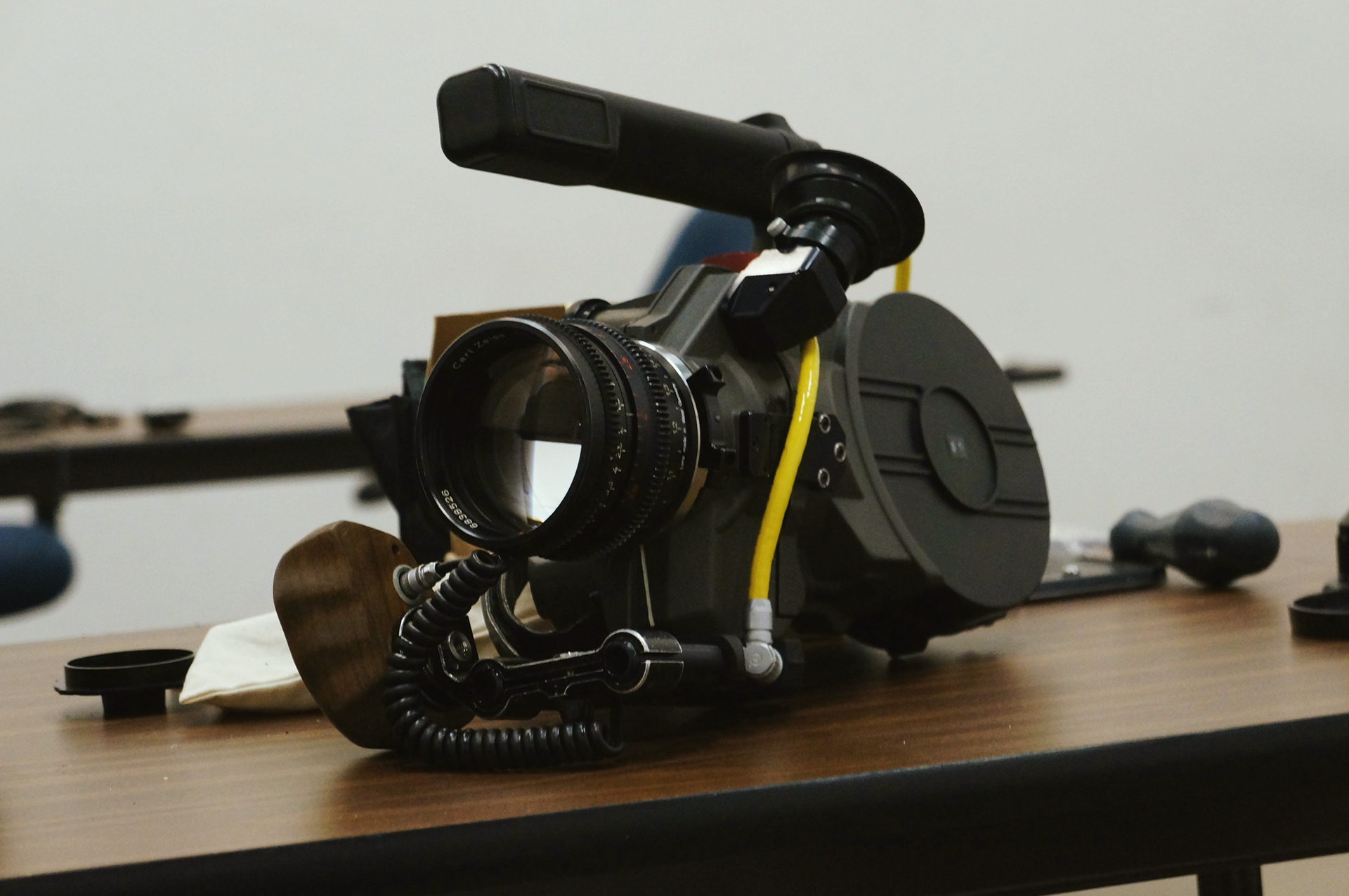 Aaton A-Minima — Super 16mm · Motion Picture — photograph by Emrah Gonulkirmaz (30 of 32)