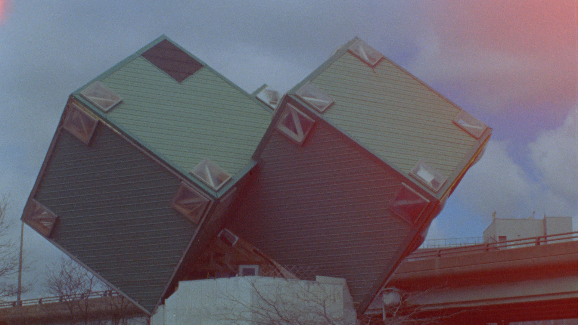 Aaton A-Minima — cube — Super 16mm · Motion Picture — photograph by Emrah Gonulkirmaz (20 of 32)