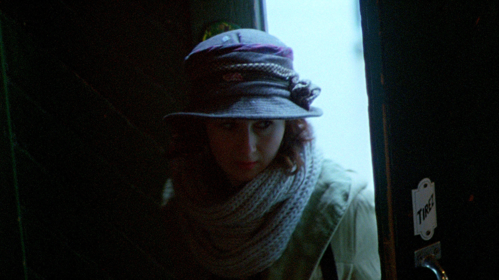 Aaton A-Minima — mirror — Super 16mm · Motion Picture — photograph by Emrah Gonulkirmaz (7 of 32)