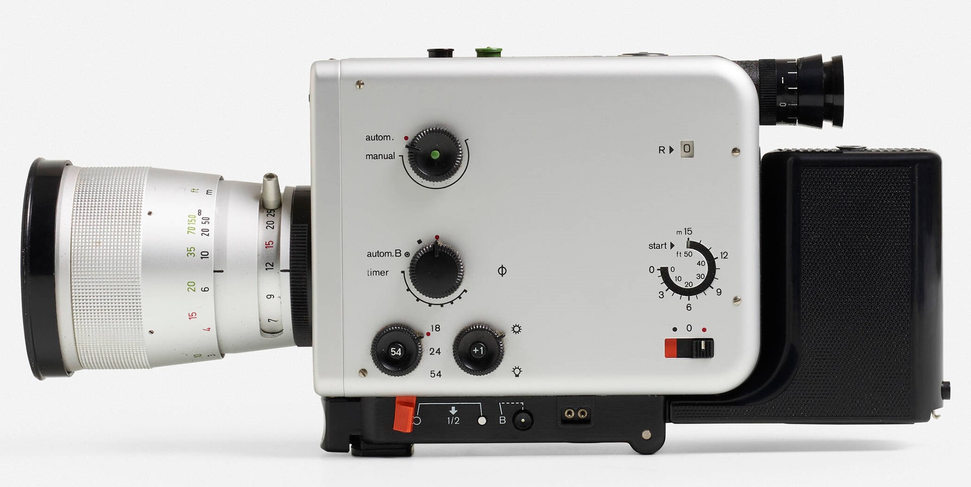 Braun Nizo 801 Macro — Super 8 · Motion Picture — photograph by Emrah Gonulkirmaz (5 of 5)