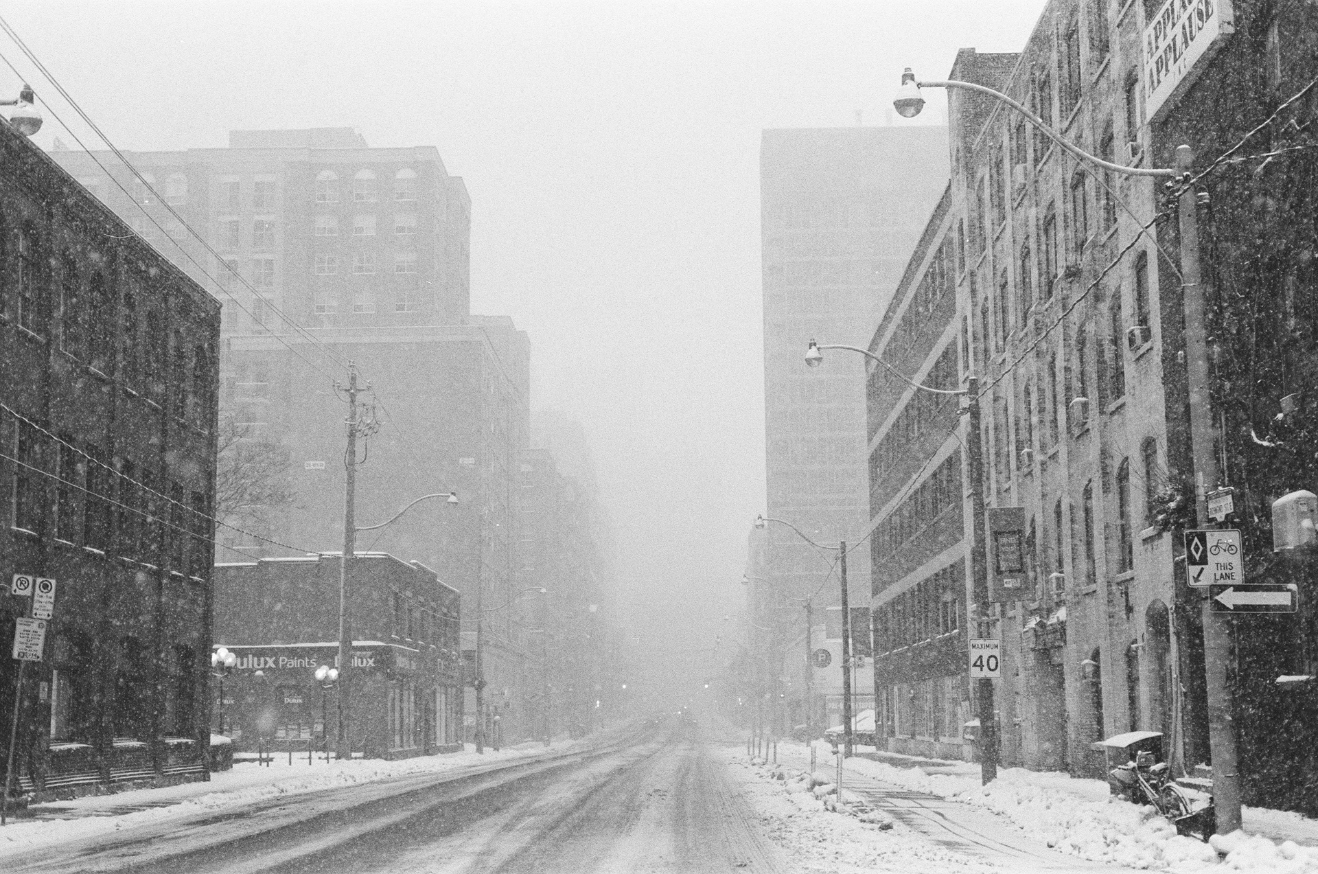 Nikon FE — 35mm · Still — photograph by Emrah Gonulkirmaz (11 of 20)