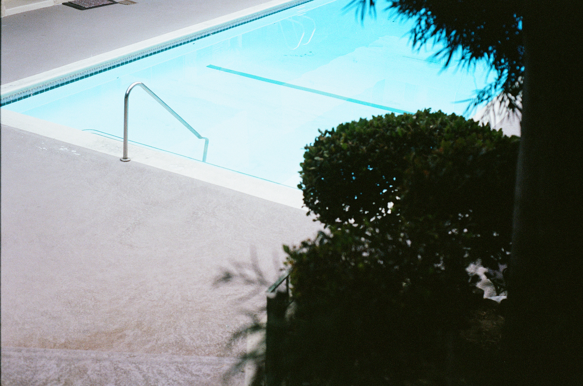 Nikon FE — 35mm · Still — photograph by Emrah Gonulkirmaz (13 of 20)