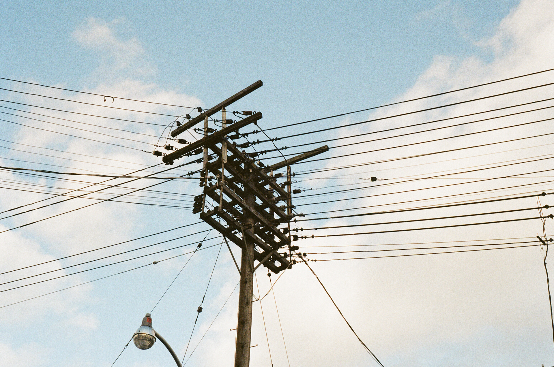 Nikon FE — 35mm · Still — photograph by Emrah Gonulkirmaz (5 of 20)