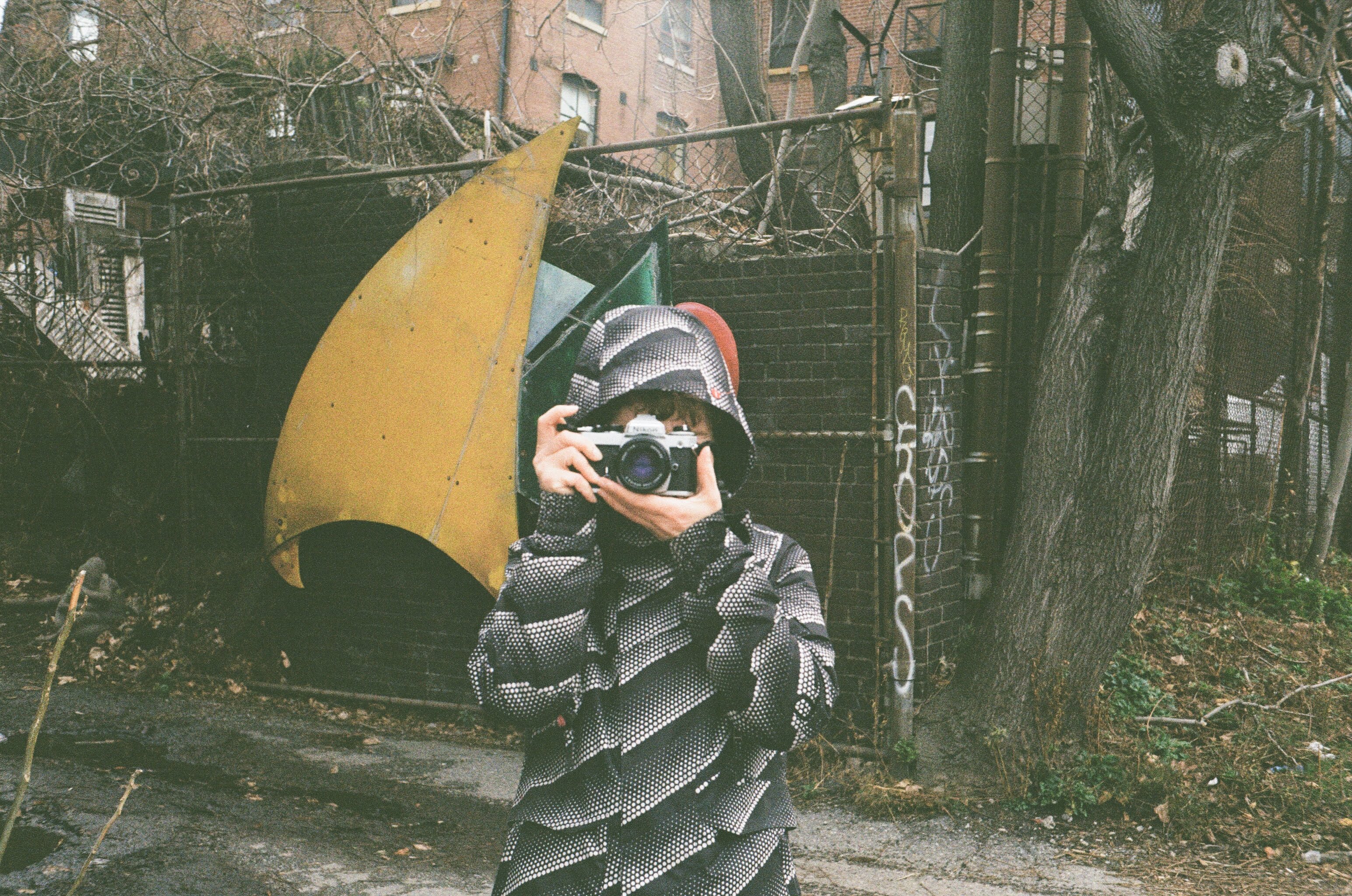 Rollei 35 — alley portrait nikon — 35mm · Still — photograph by Emrah Gonulkirmaz (2 of 9)